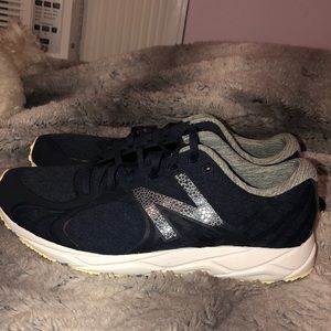 New Balance tennis shoes